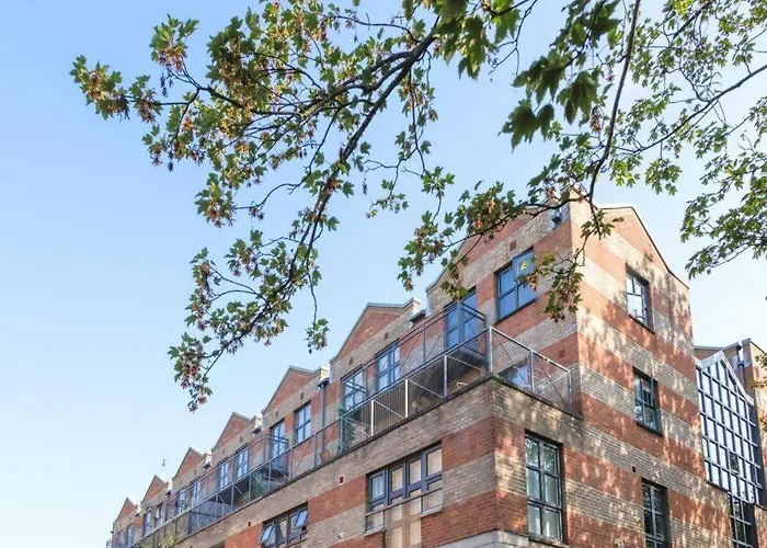Modern Flat In Camden Town