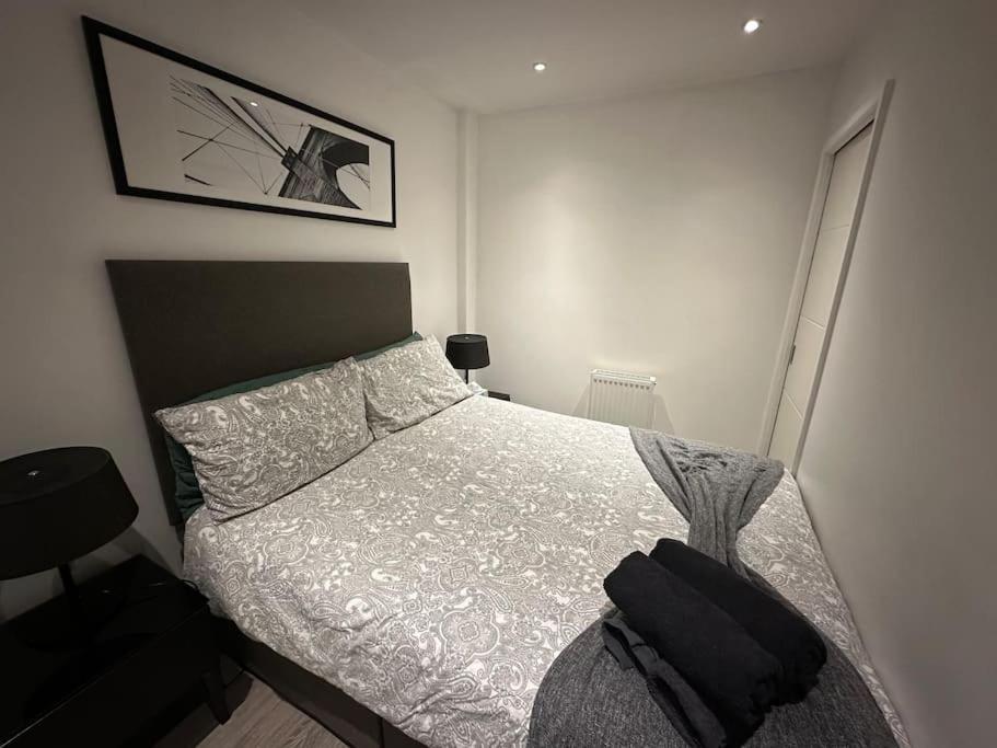 Modern Flat In Camden Town * Лондон