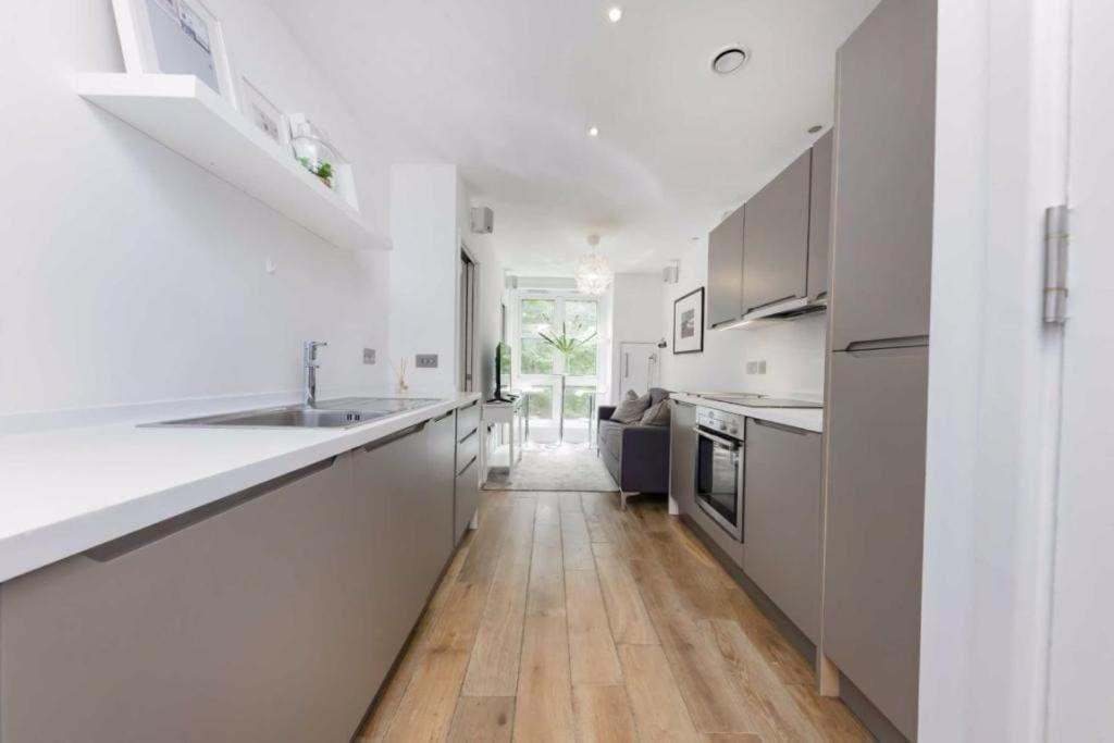 Modern Flat In Camden Town Апартаменты *